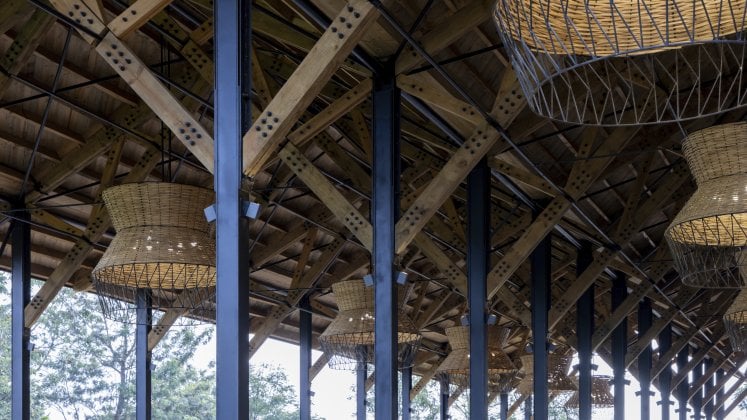 © Iwan Baan. Closeup of RICA campus wooden supports