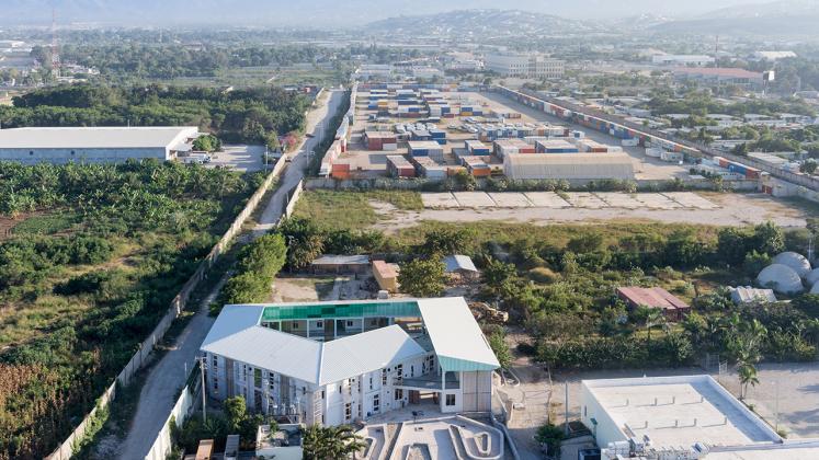 Photo of GHESKIO Tuberculosis Hospital, Aerial View of Hospital and Surrounding Port-au-Prince Neighborhood